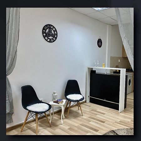 Sky Apartman Stara Pazova Exterior photo